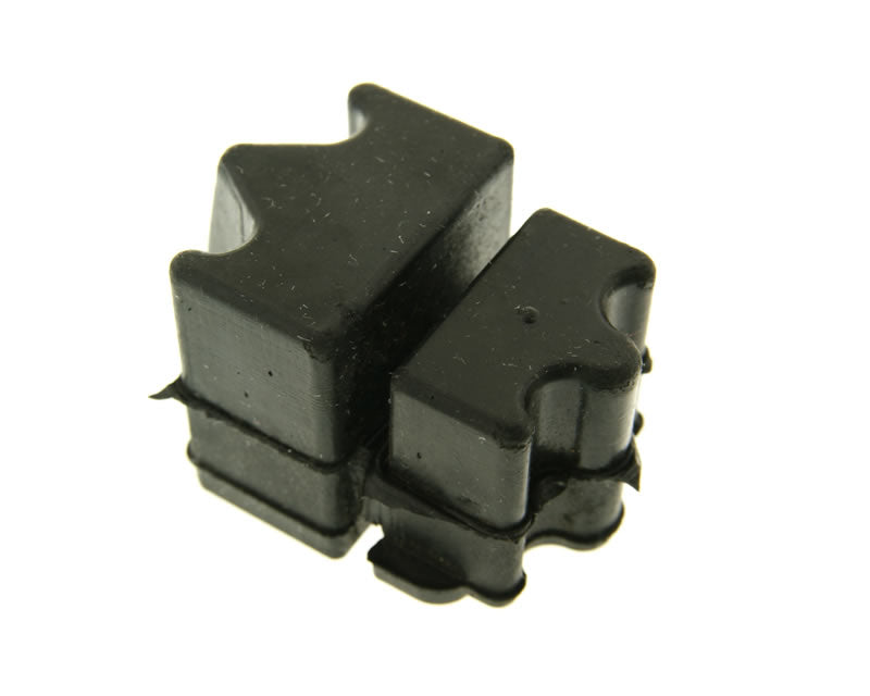 Suport motor cauciuc 101 Octane montaj plat pentru GY6 139QMB/QMA Baotian, Flex Tech, Znen, Huatian, Nova Motors și alte mărci
