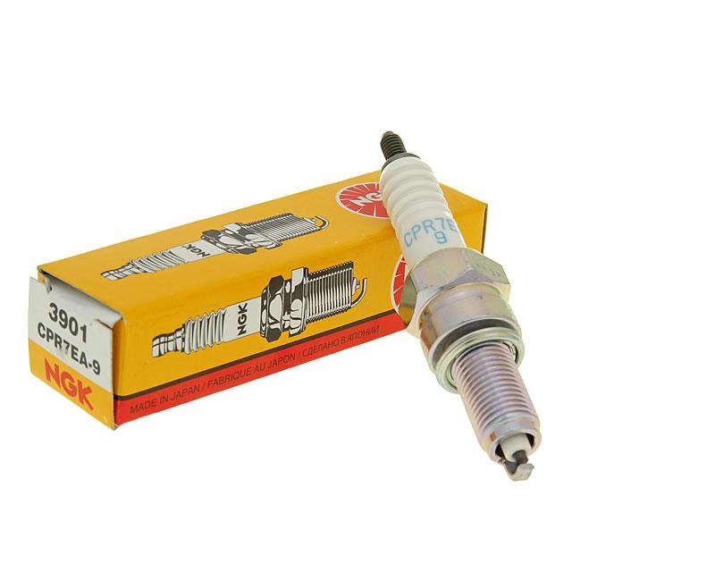 Bujie NGK CPR7EA-9 pentru Honda PCX 125i, PCX 150i, Grom 125 MSX125