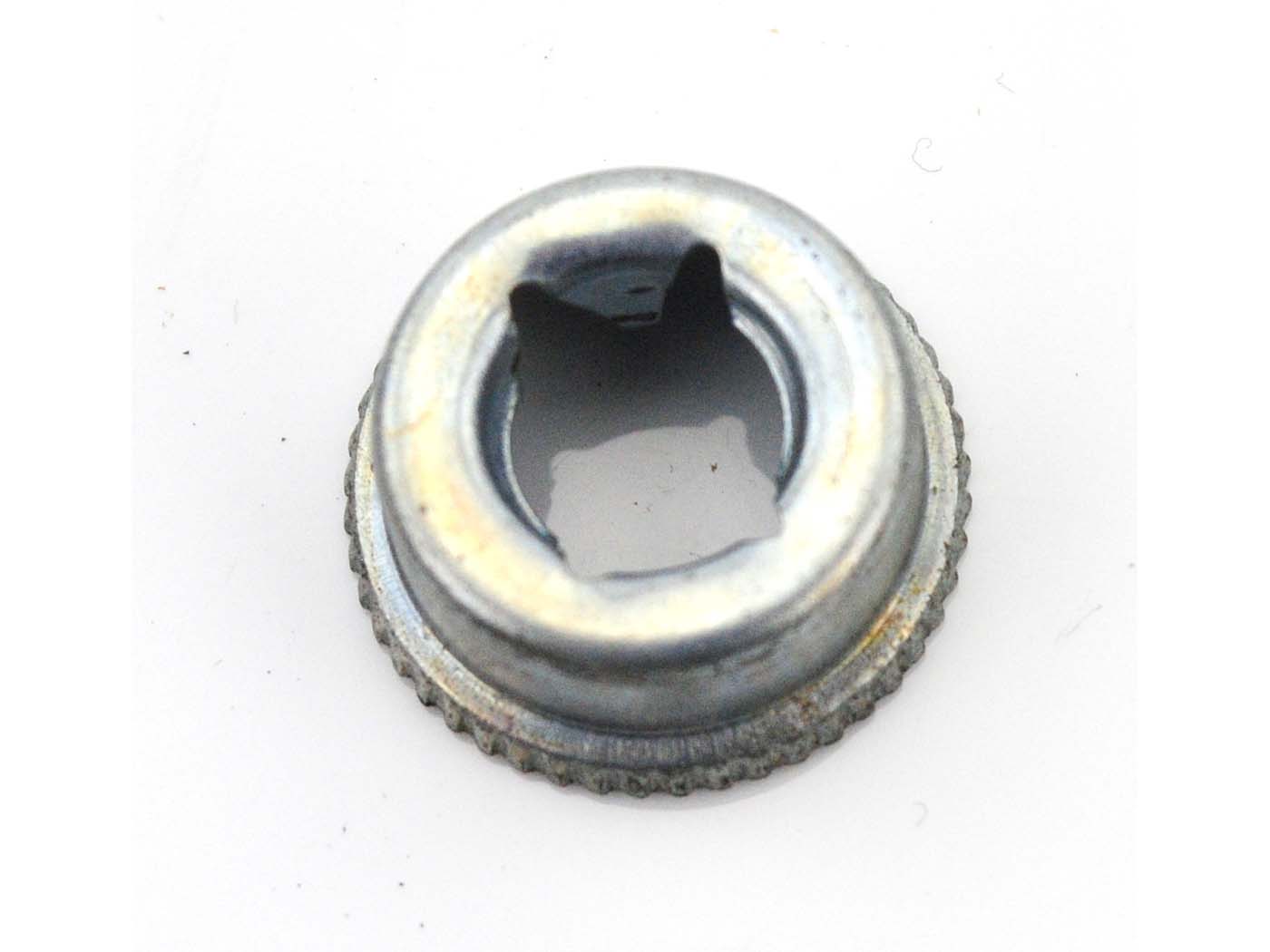 Soclu far Goebel 9mm 17mm pentru Hercules, Kreidler, Zündapp, Puch, Miele, DKW, Rixe, Anker, Ardie, Bauer, Gritzner