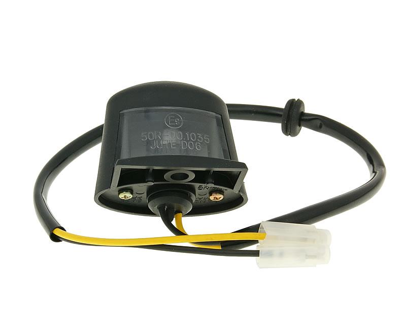 Lumină iluminare număr înmatriculare Vparts W5W 12V/5W 53x30mm pentru Aprilia, Derbi, Gilera și alte mărci